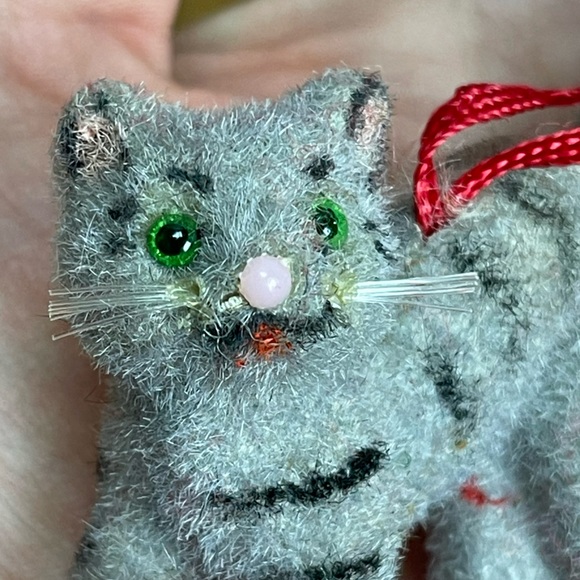 Cat w. Ball Ornament Kunstlerschutz Animal Toy Vintage Germany 1960’s- 19080’s - Picture 5 of 7